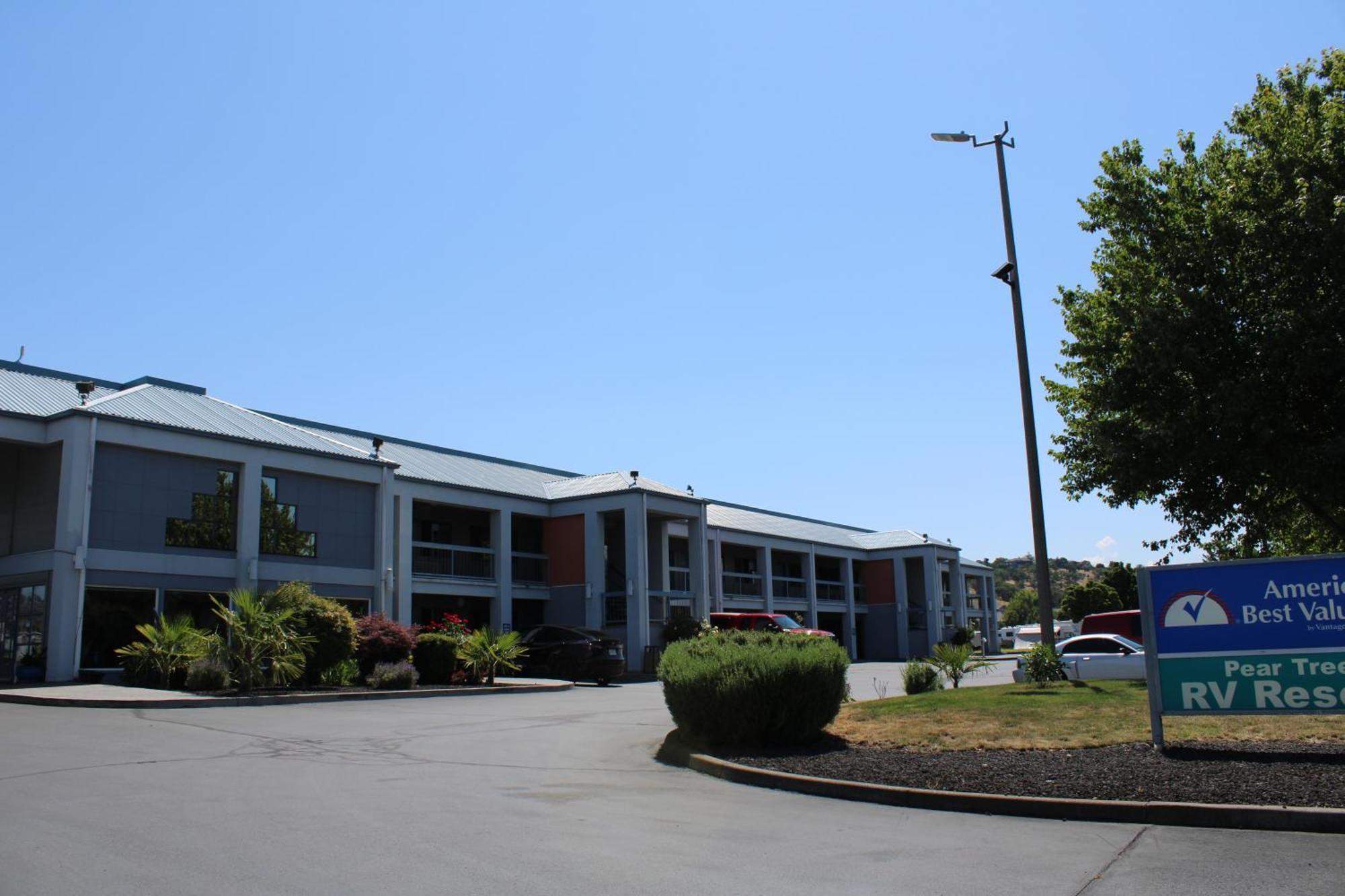 Americas Best Value Inn - Phoenix / Ashland Εξωτερικό φωτογραφία